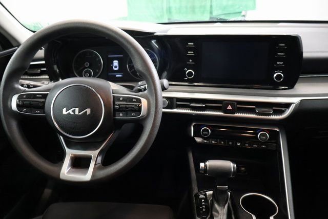 Used 2024 Kia K5 LXS image 12