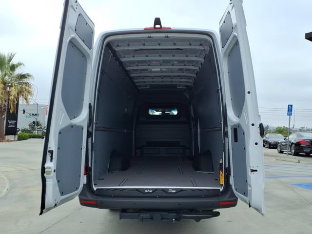 New 2026 Mercedes-Benz Sprinter 3500 image 21