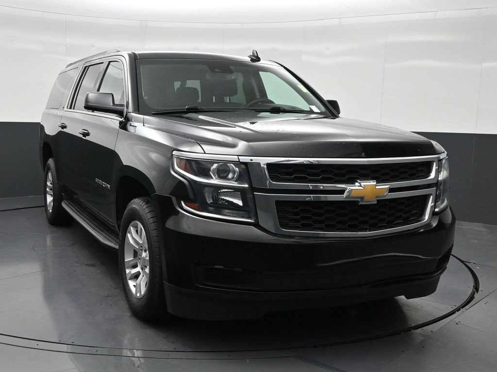 Used 2018 Chevrolet Suburban LT RWD image 8