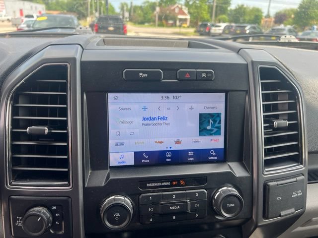 Used 2019 Ford F150 XLT w/ Equipment Group 302A Luxury AWD/4WD image 9