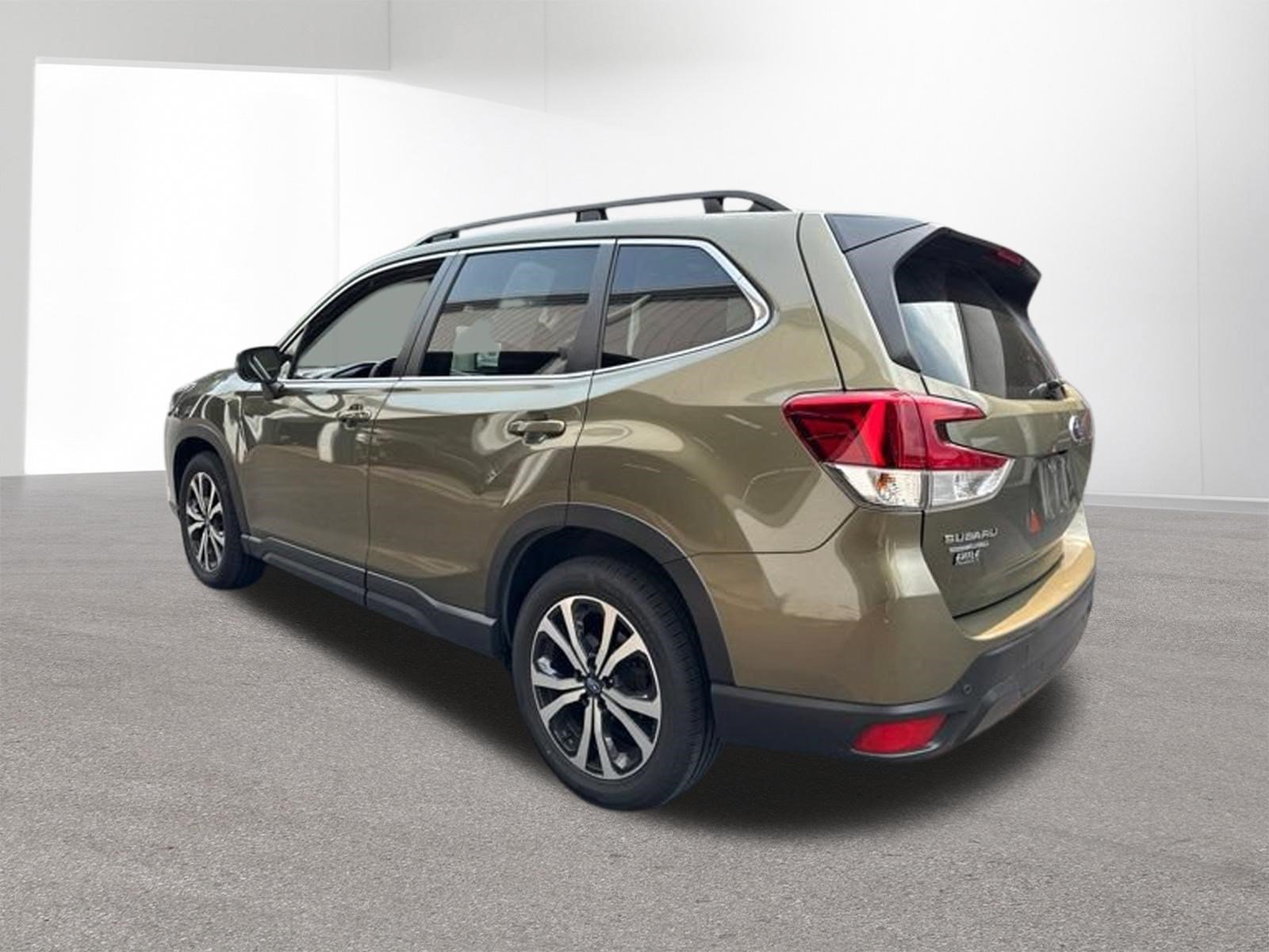 Used 2024 Subaru Forester Limited AWD/4WD image 31