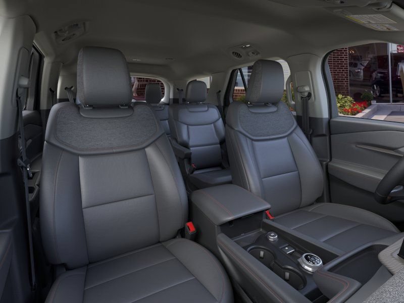 New 2026 Ford Explorer Active w/ Active Comfort Package AWD/4WD image 10