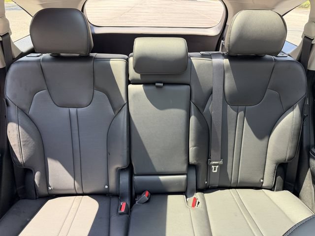 Used 2024 Kia Sorento S w/ Panoramic Sunroof Package FWD image 32