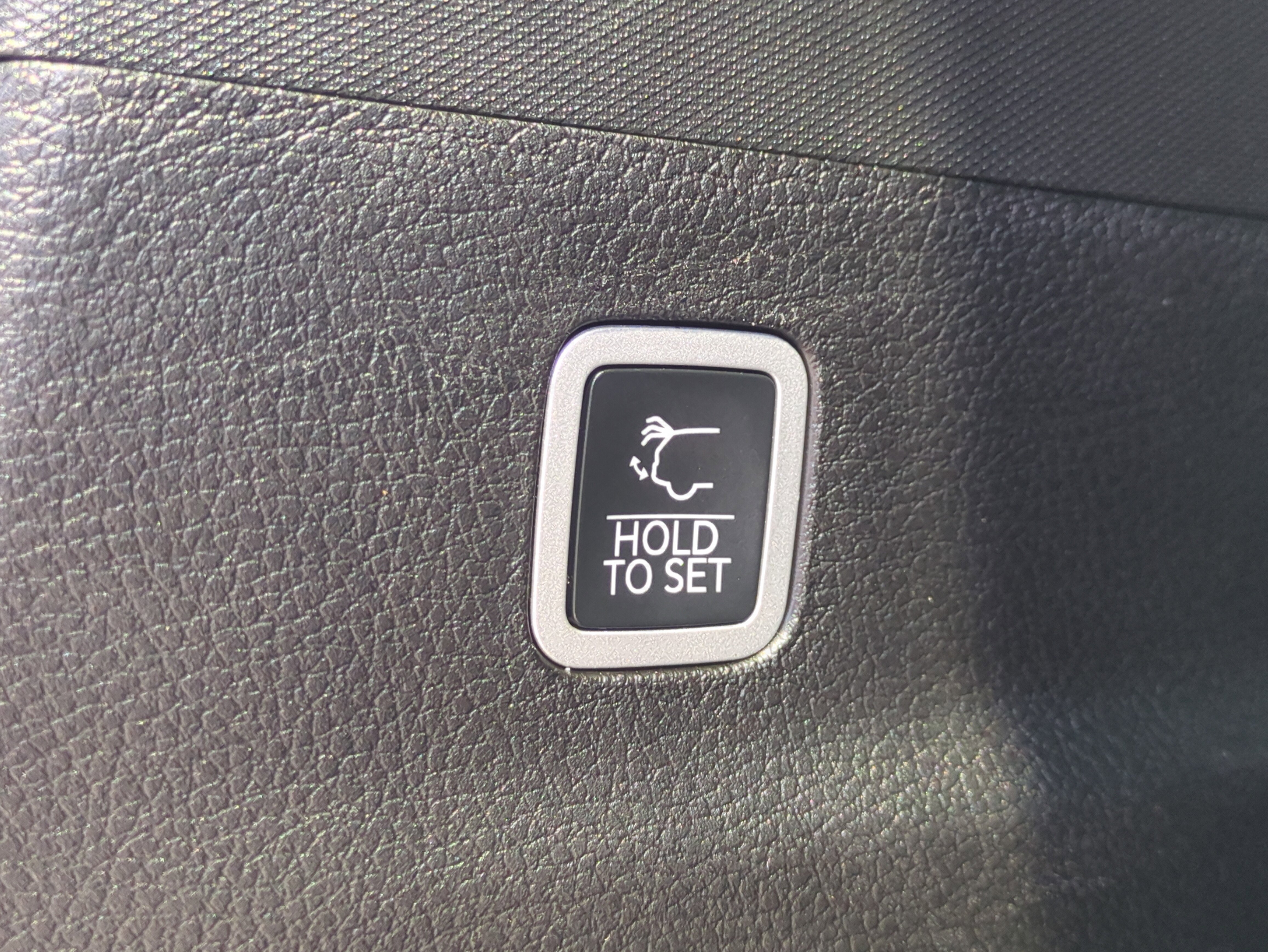 Certified 2024 Jeep Grand Wagoneer L Series III image 13