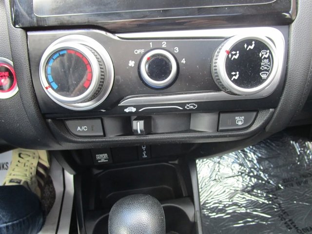 Used 2018 Honda Fit EX image 25