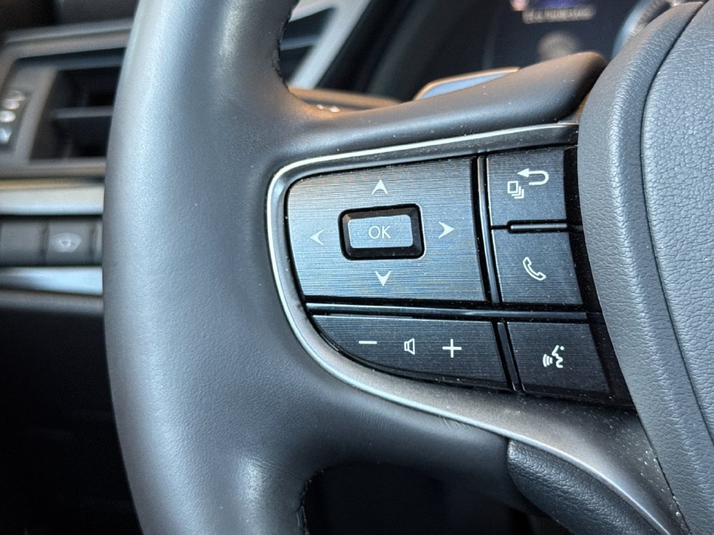 Used 2025 Lexus ES 350 w/ Premium Package FWD image 30