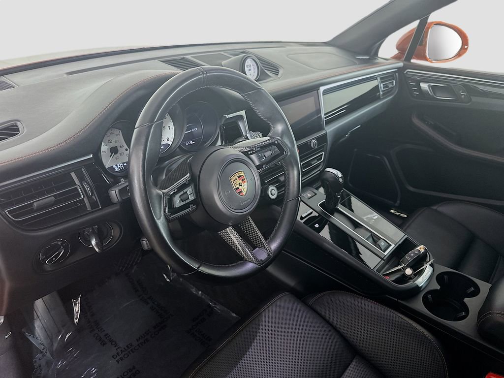 Certified 2024 Porsche Macan GTS AWD/4WD image 4