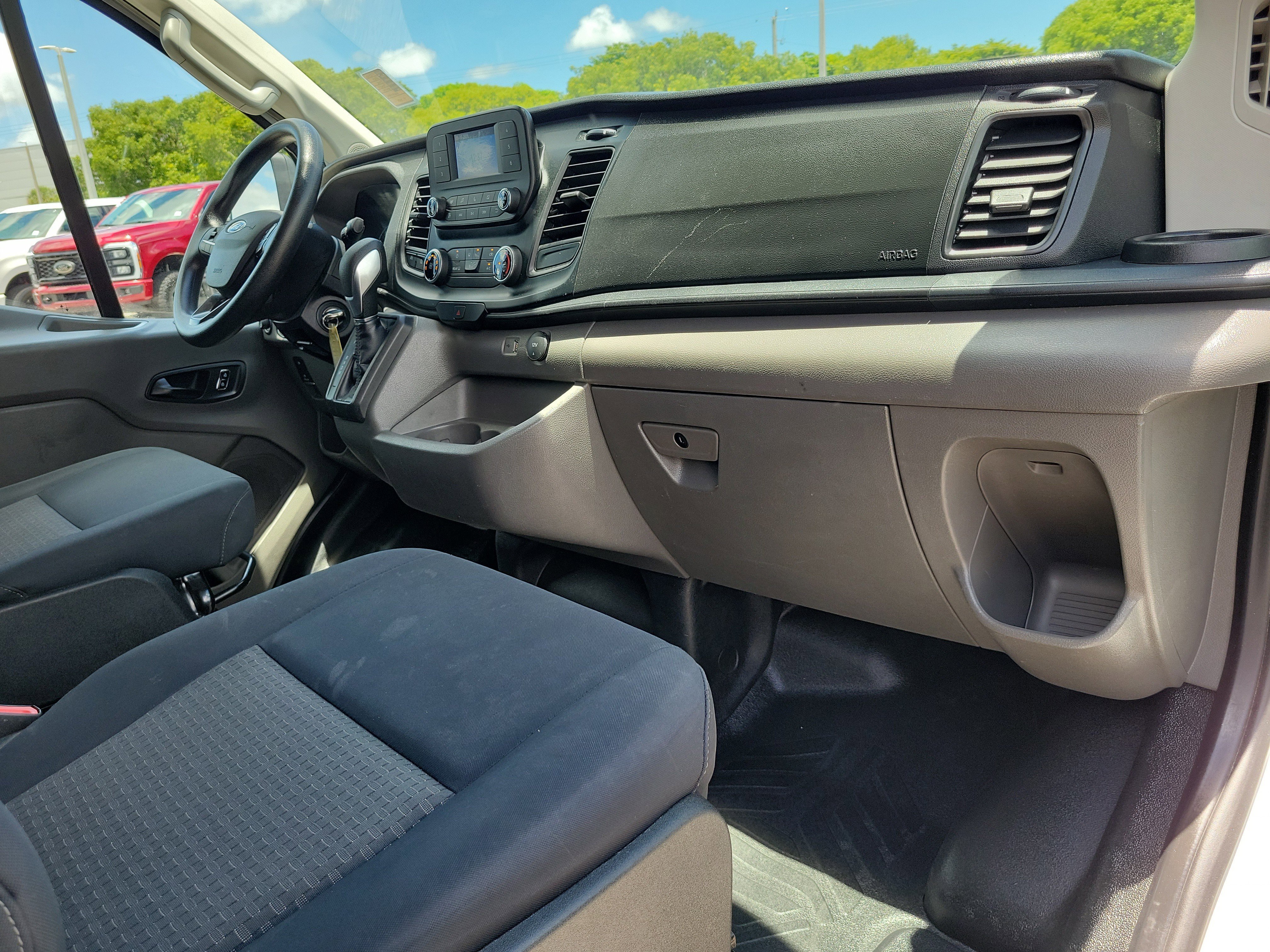 Used 2024 Ford Transit 250 Low Roof w/ Exterior Upgrade Package RWD image 16