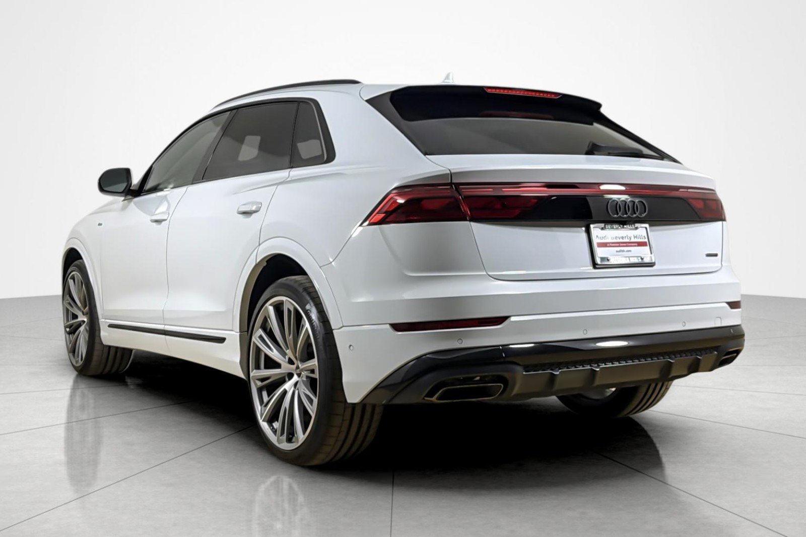 New 2026 Audi Q8 Prestige AWD/4WD image 4