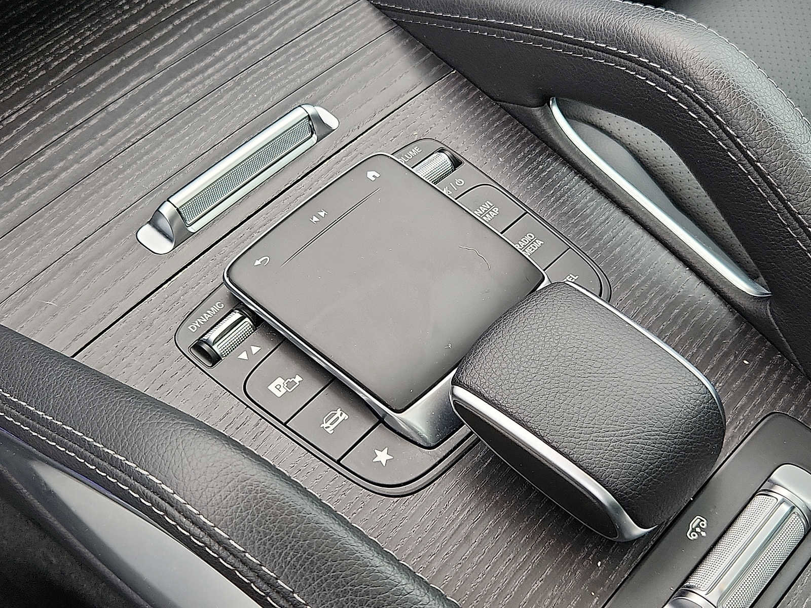 Used 2022 Mercedes-Benz GLS 450 GLS 450 image 25