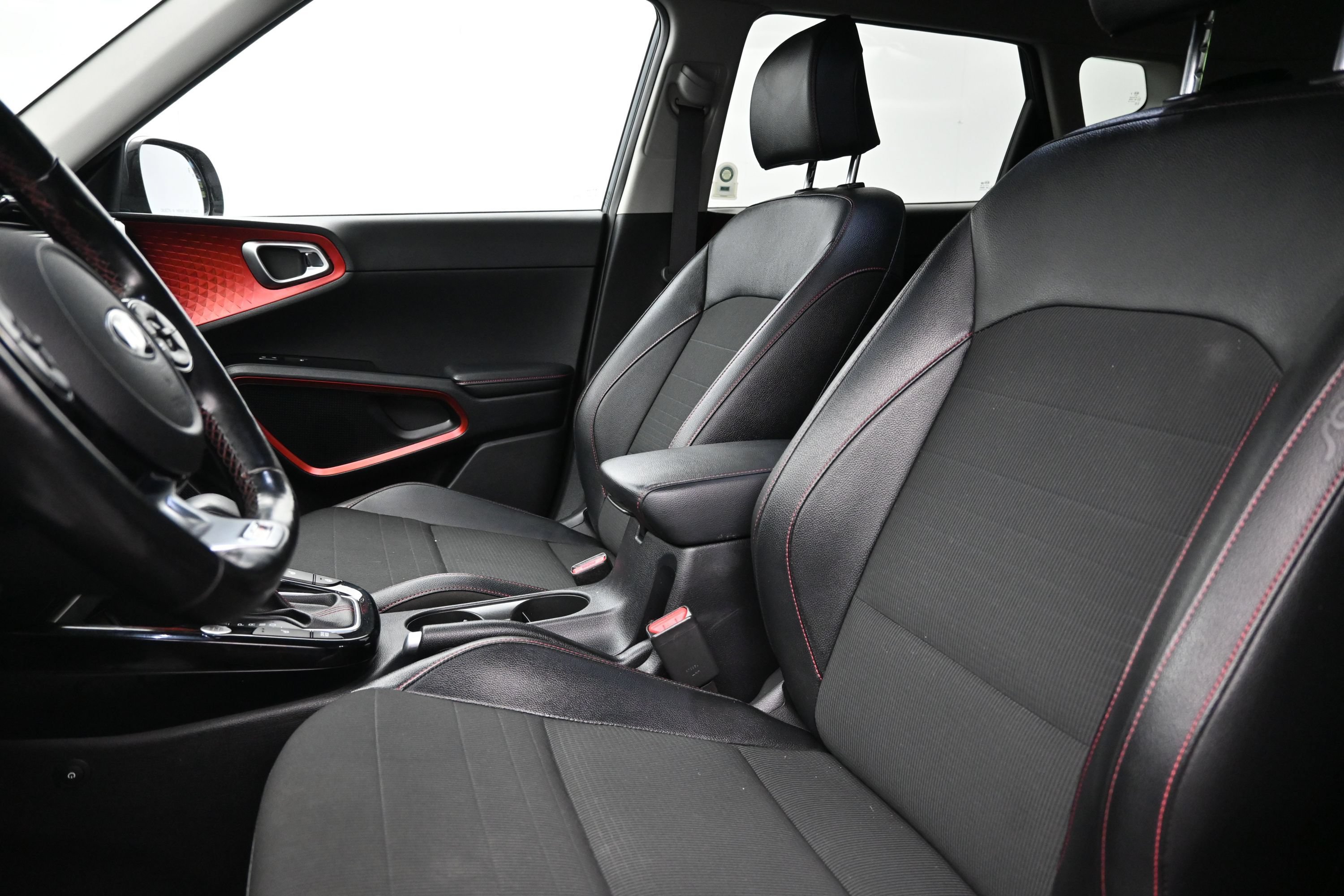 Used 2020 Kia Soul GT-Line Turbo FWD image 11