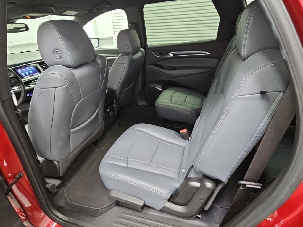 Used 2024 Buick Enclave Essence FWD image 30
