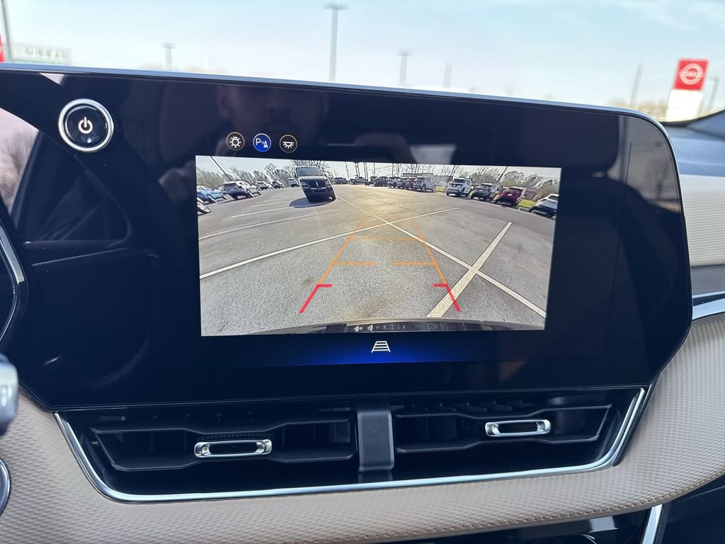 New 2026 Chevrolet Equinox ACTIV image 17