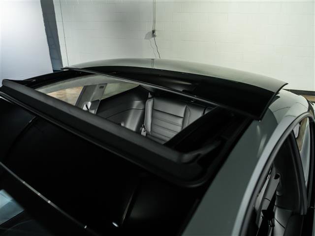 Certified 2025 Porsche 911 Carrera GTS RWD image 18