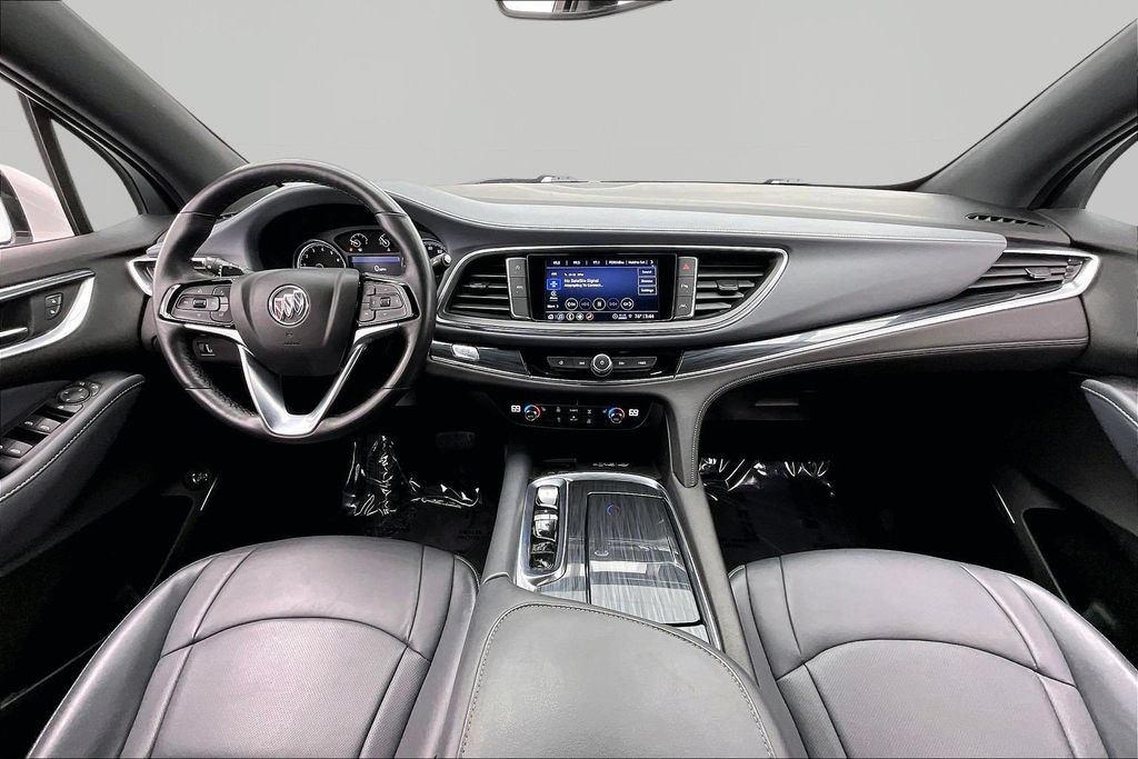 Used 2024 Buick Enclave Essence w/ Experience Buick Package AWD/4WD image 16