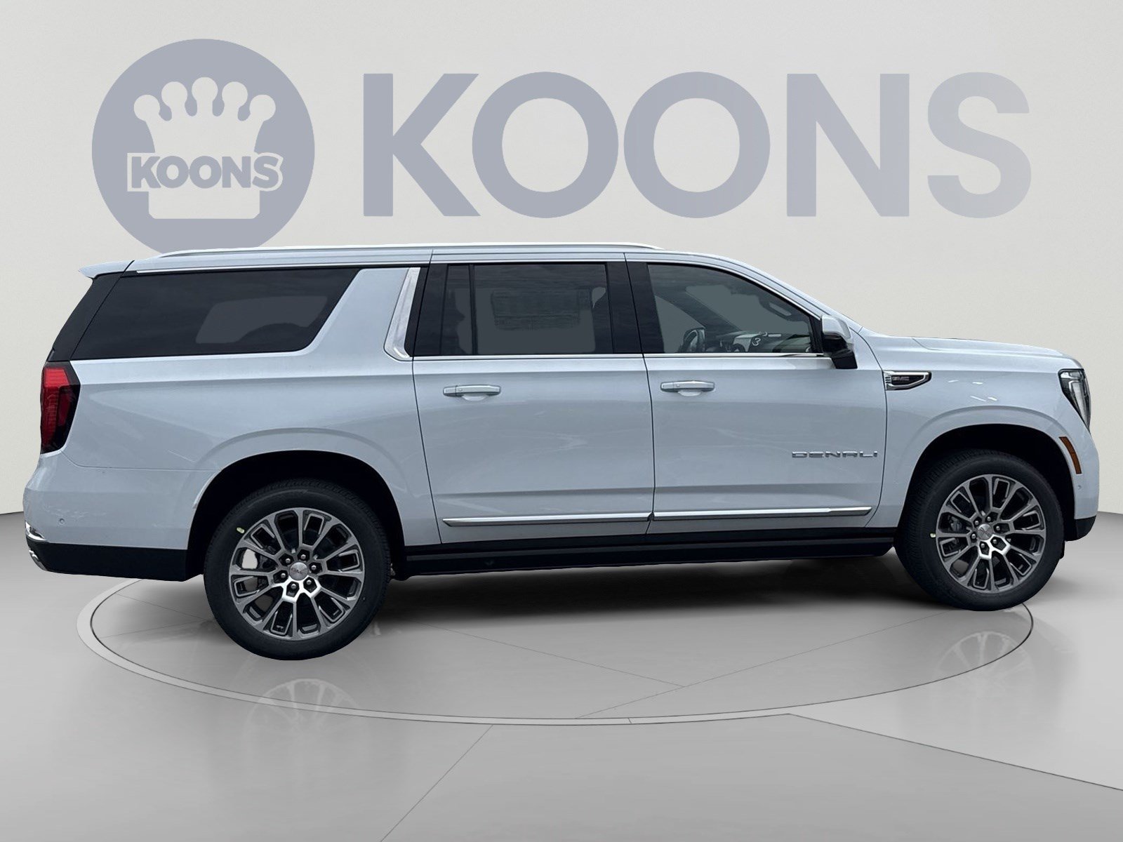New 2026 GMC Yukon XL Denali w/ Denali Reserve Package AWD/4WD image 5