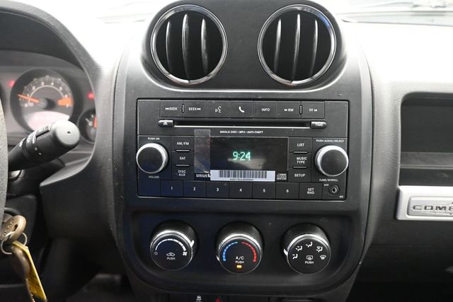 Used 2016 Jeep Compass Sport FWD image 11