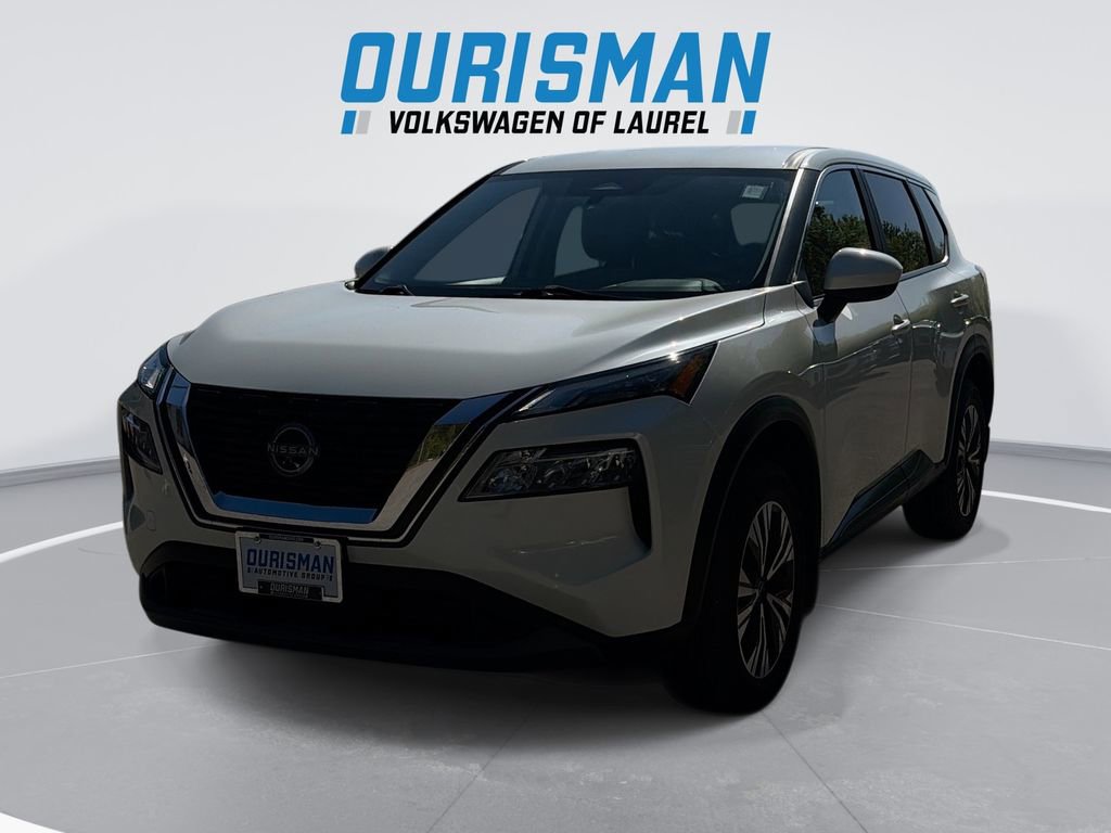 Used 2023 Nissan Rogue SV