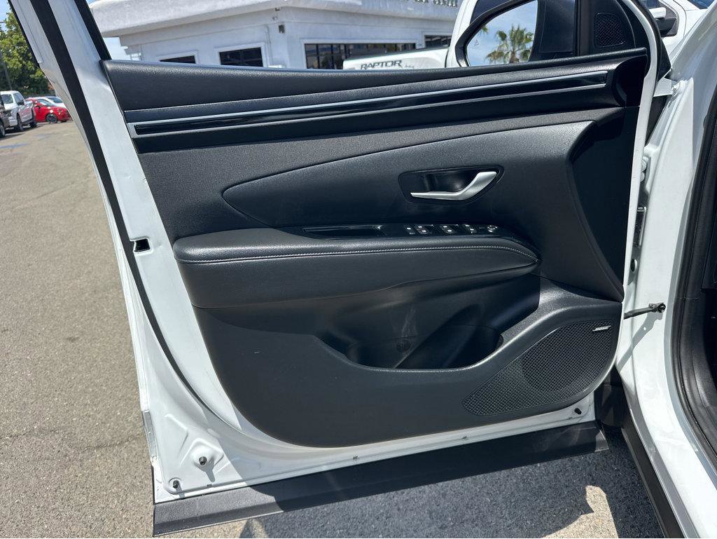 Used 2022 Hyundai Santa Cruz Limited AWD/4WD image 15