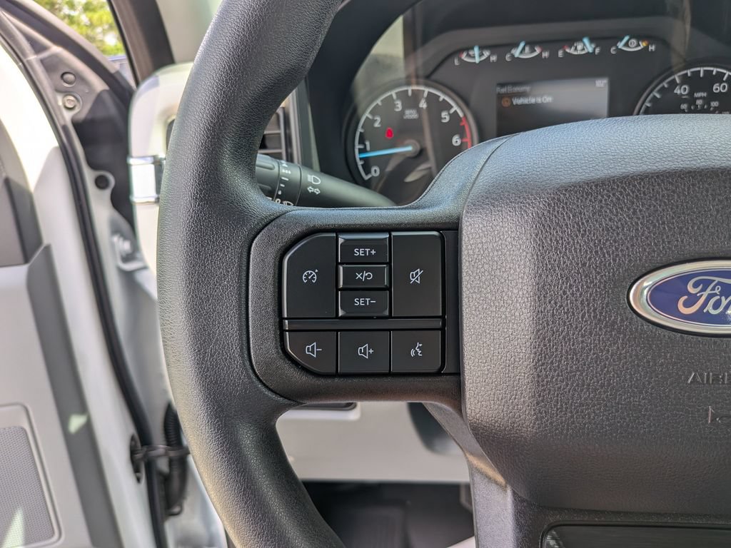 Used 2025 Ford F350 XL w/ XL Chrome Package RWD image 28