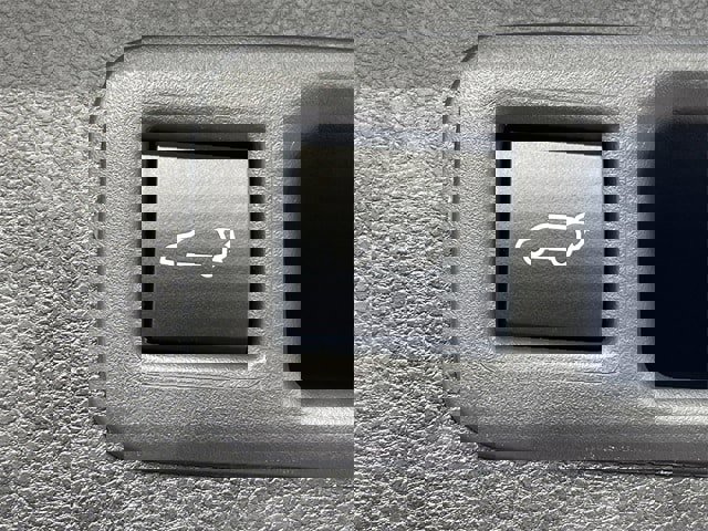 Used 2022 Toyota Highlander LE image 29