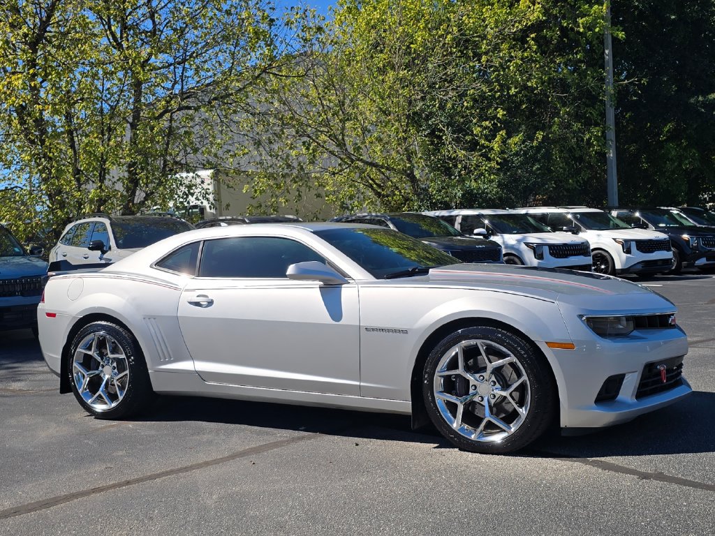 Used 2015 Chevrolet Camaro SS w/ RS Package RWD image 1