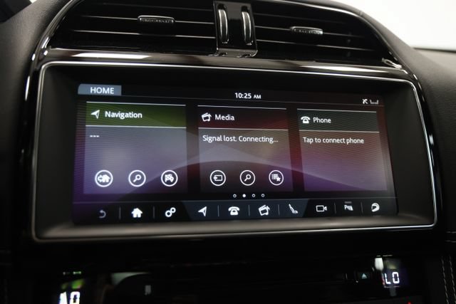Used 2020 Jaguar F-PACE S AWD/4WD image 30