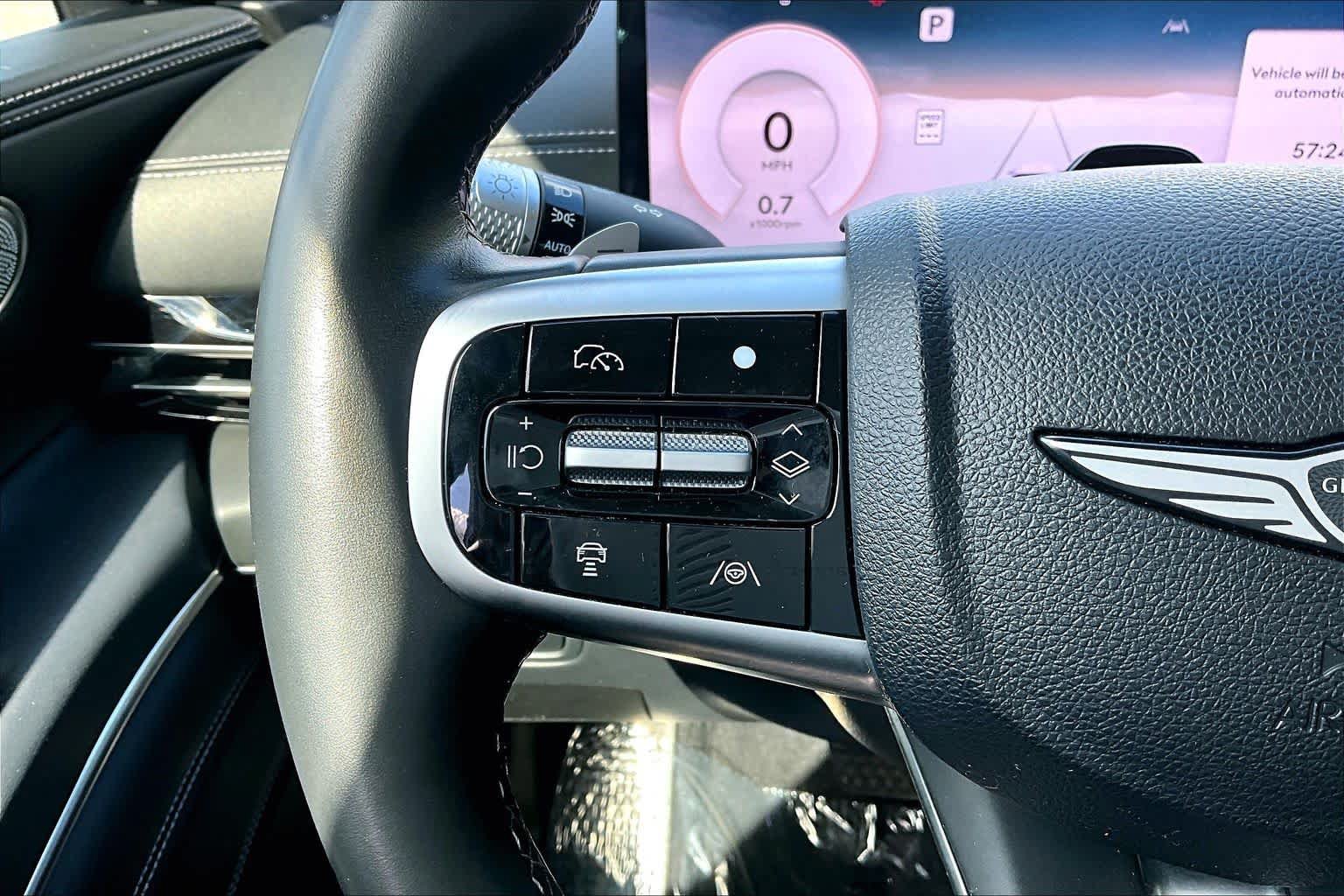 Used 2025 Genesis GV80 2.5T Standard AWD/4WD image 24