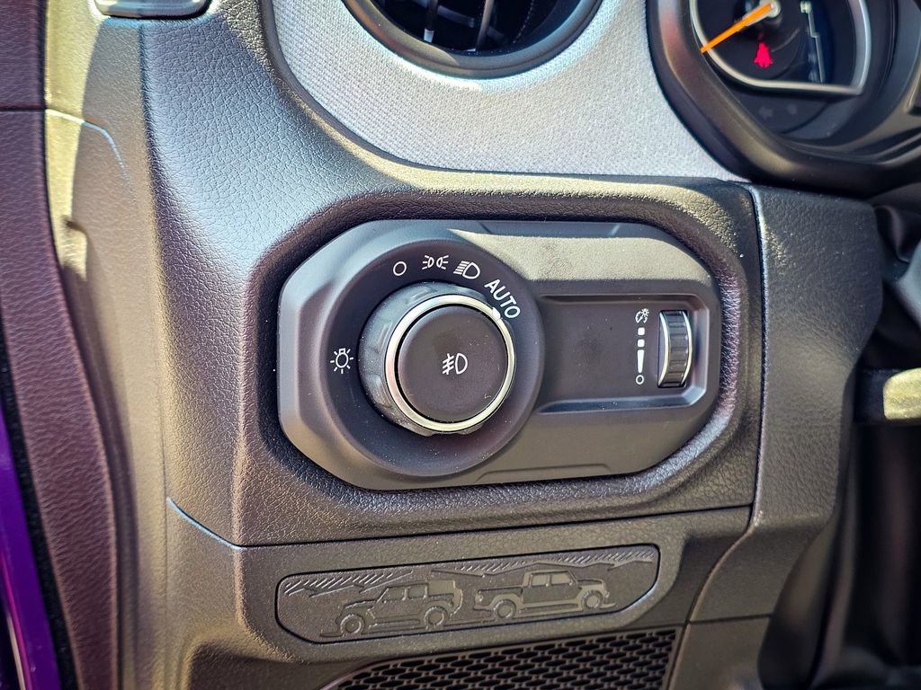 Certified 2026 Jeep Wrangler Willys image 13