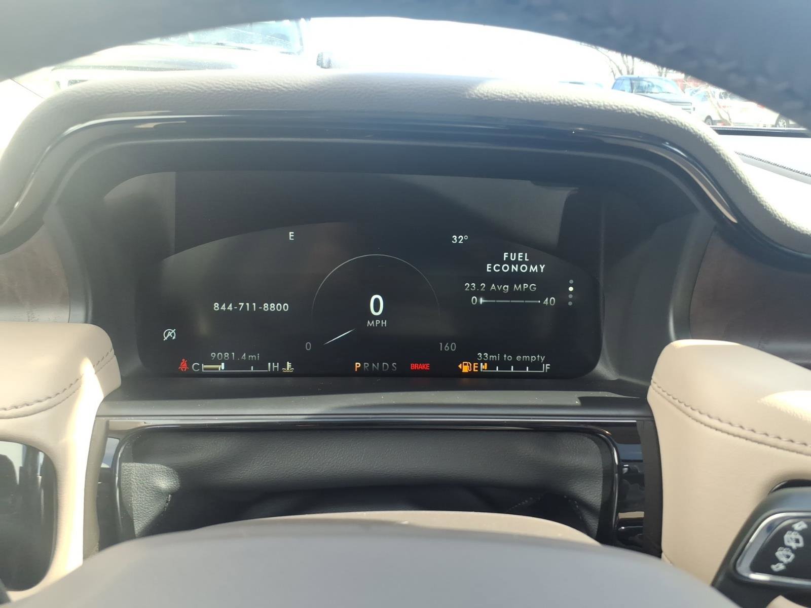 Certified 2022 Lincoln Nautilus Reserve w/ Equipment Group 201A image 16