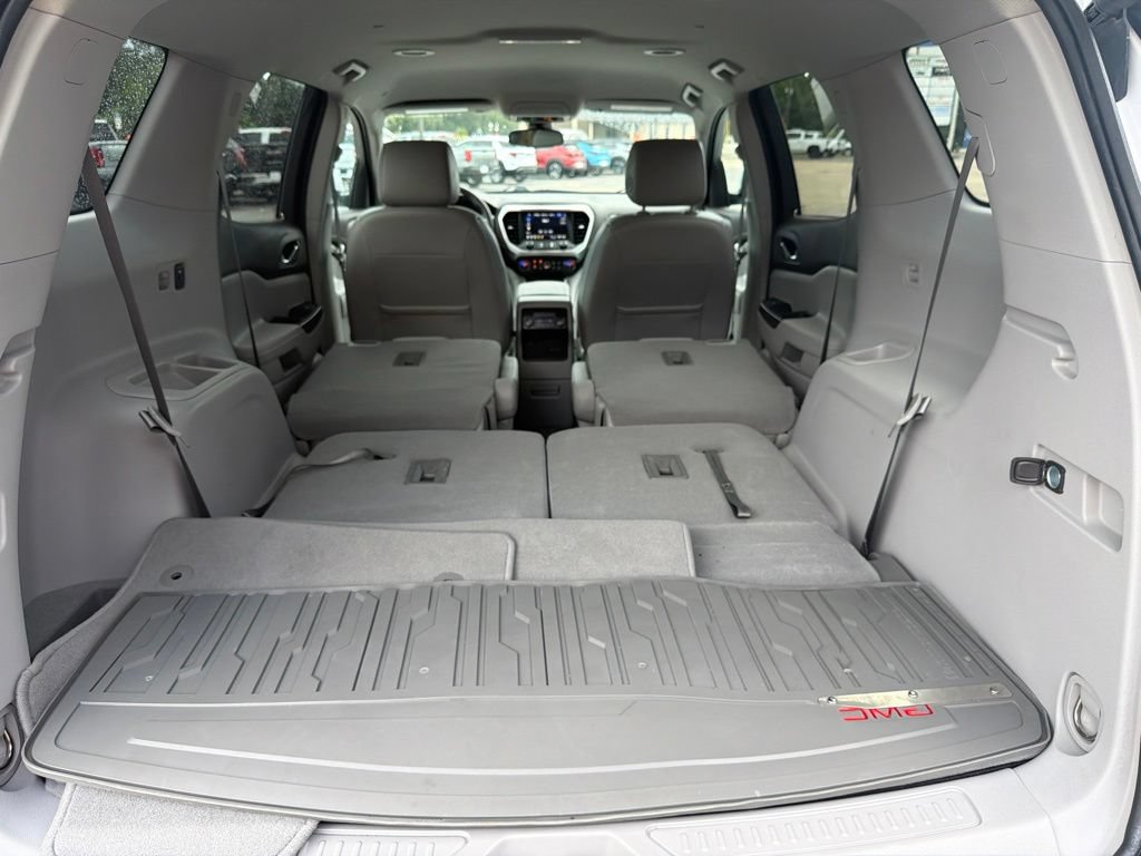 Used 2023 GMC Acadia SLT FWD image 21