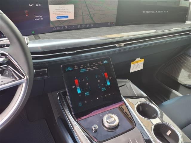 New 2025 Cadillac Escalade IQ Sport 2 w/ LPO, ONYX Package image 10