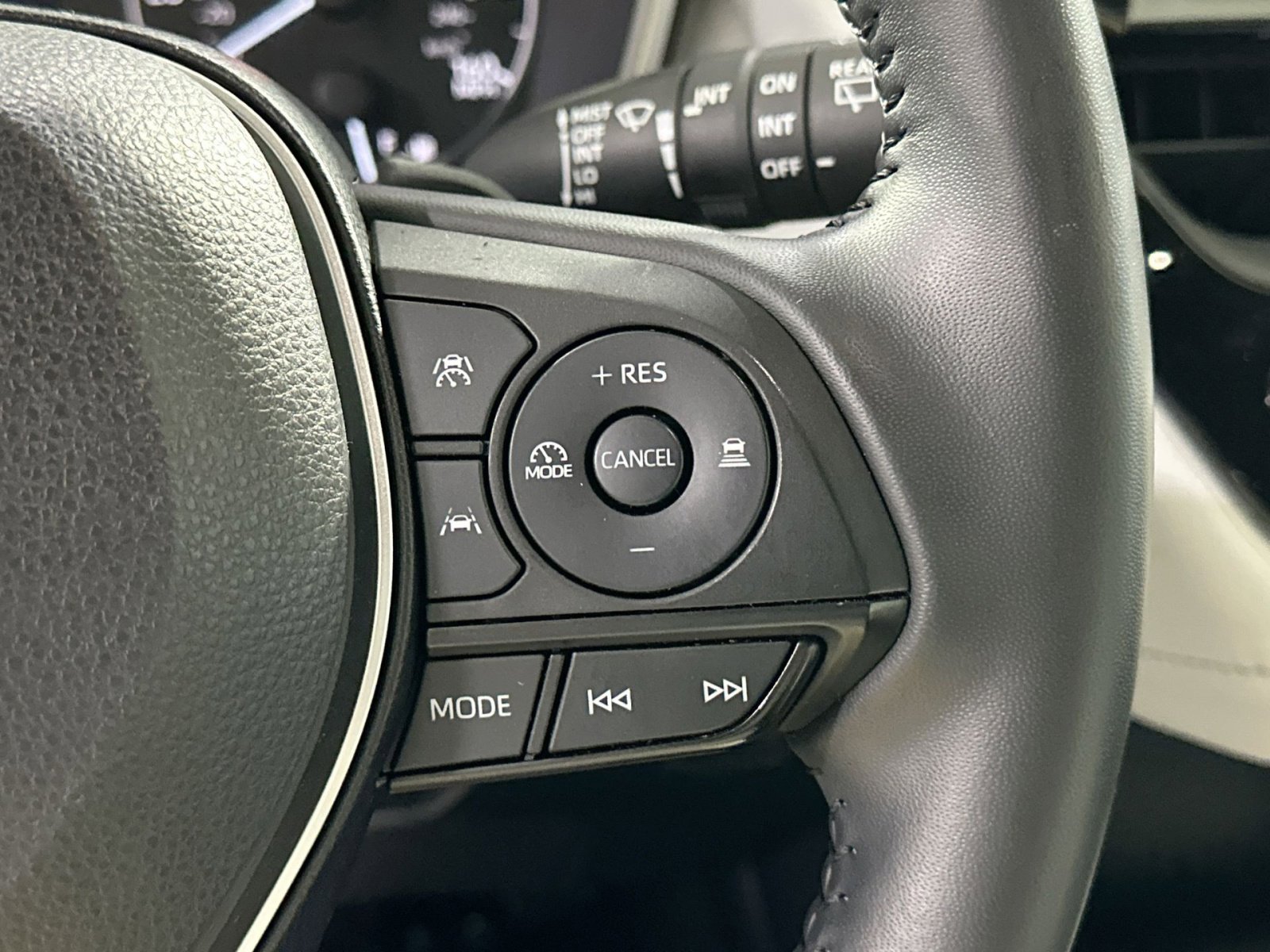 Used 2023 Toyota Corolla SE image 20