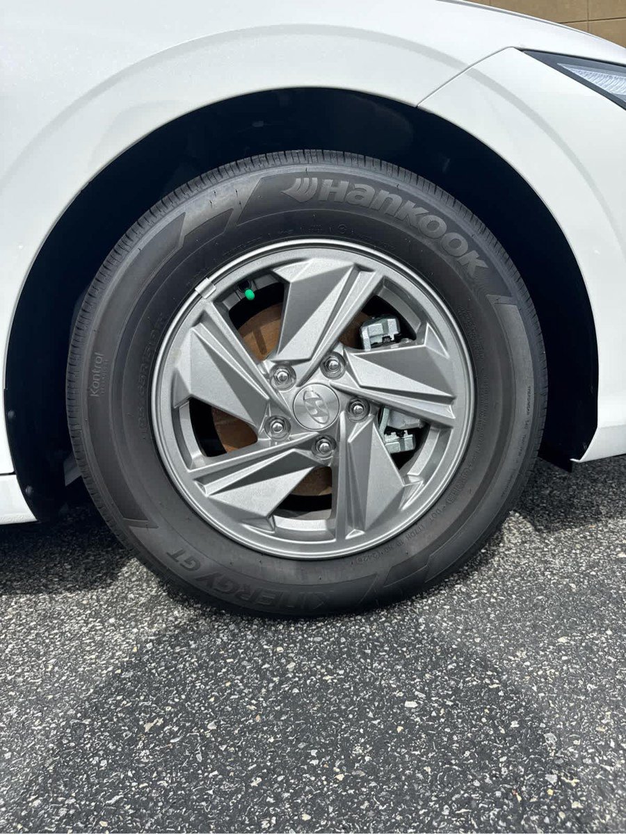 New 2026 Hyundai Elantra SE FWD image 20