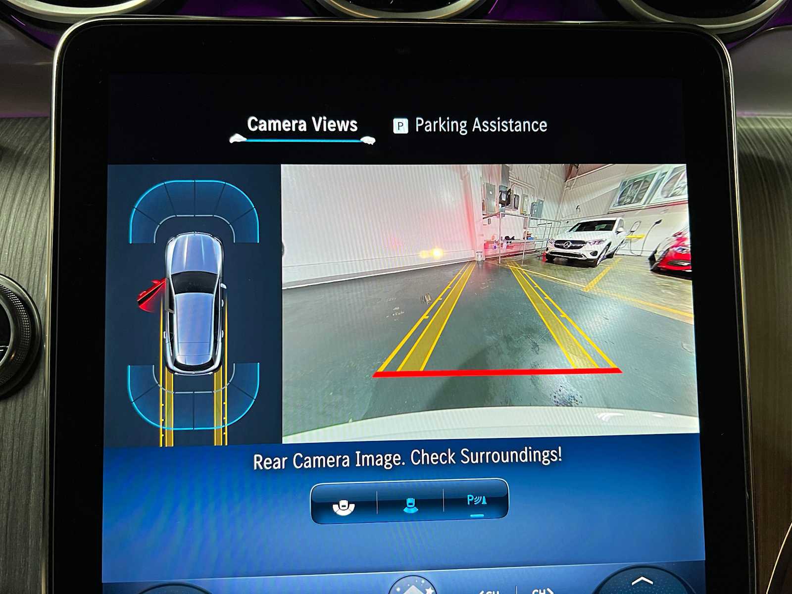 Certified 2025 Mercedes-Benz GLC 300 4MATIC image 36