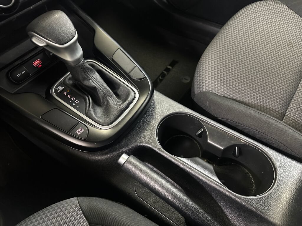 Used 2022 Kia Soul LX FWD image 15