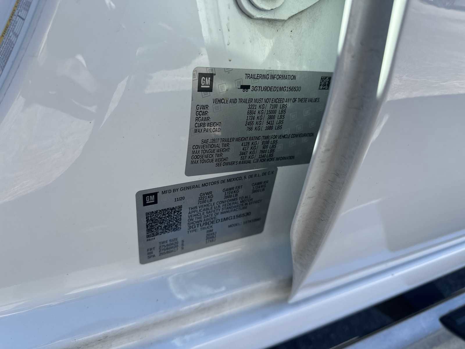 Used 2021 GMC Sierra 1500 SLT w/ SLT Premium Package image 32