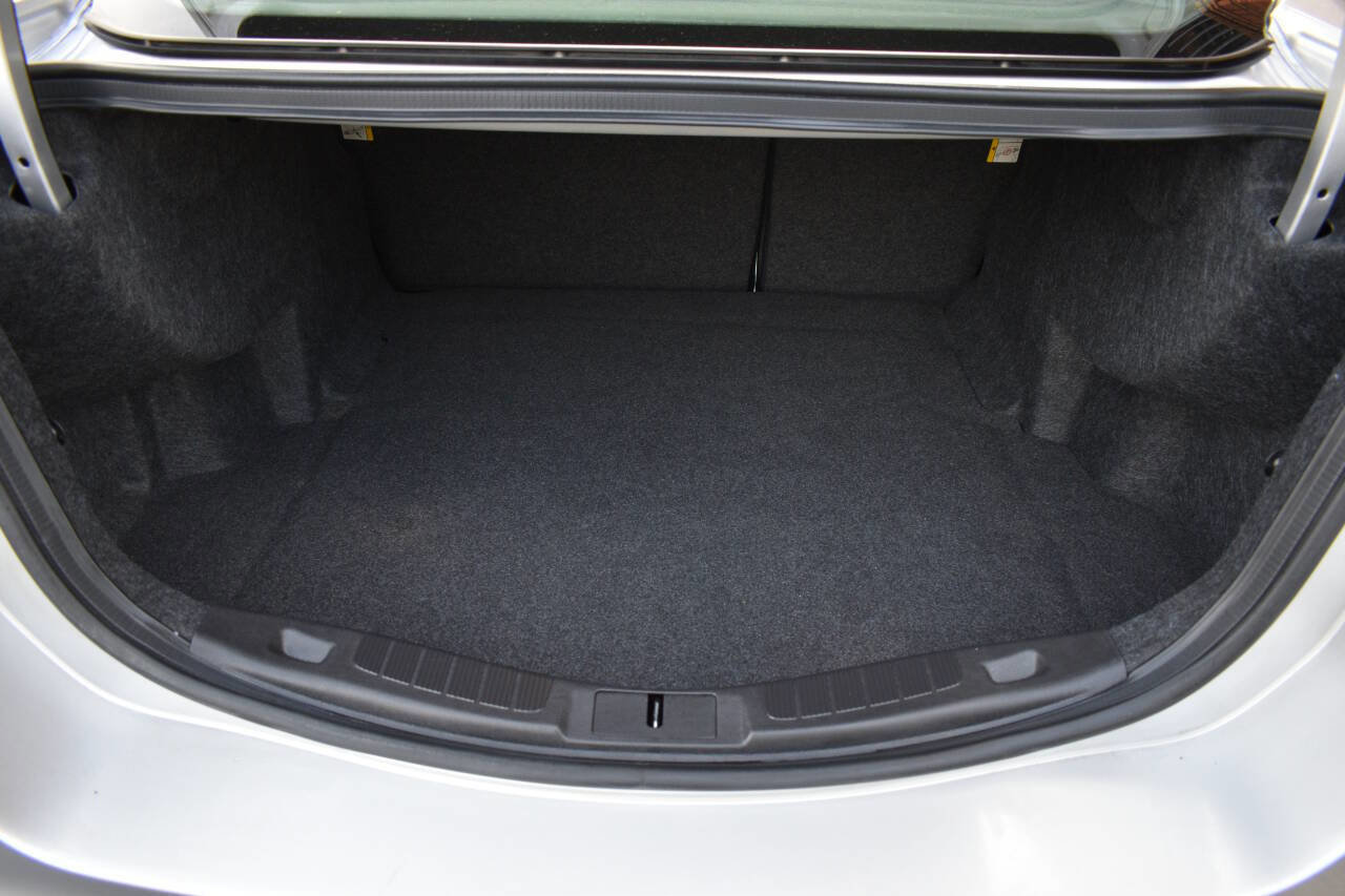 Used 2016 Ford Fusion S image 10