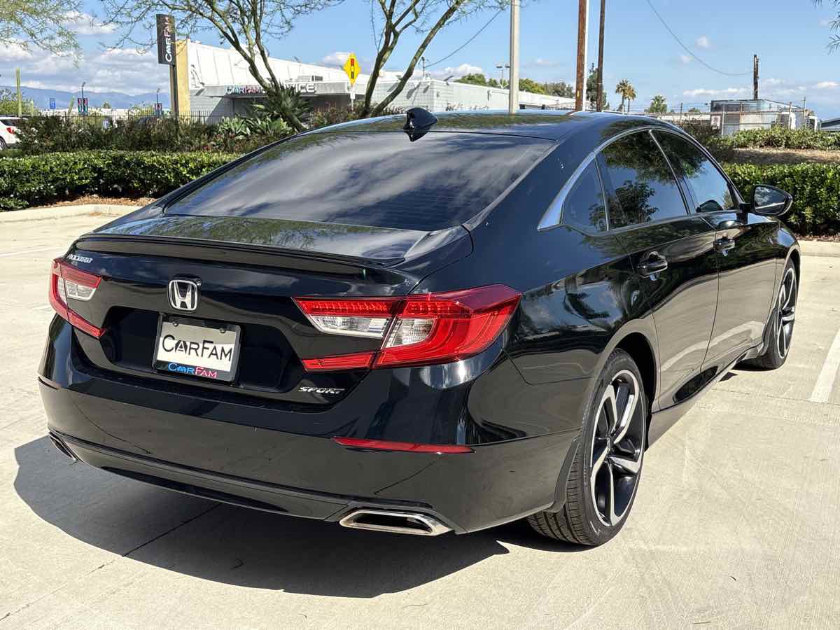 Used 2021 Honda Accord Sport image 3