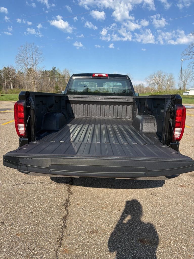 New 2026 GMC Sierra 1500 Pro AWD/4WD image 16