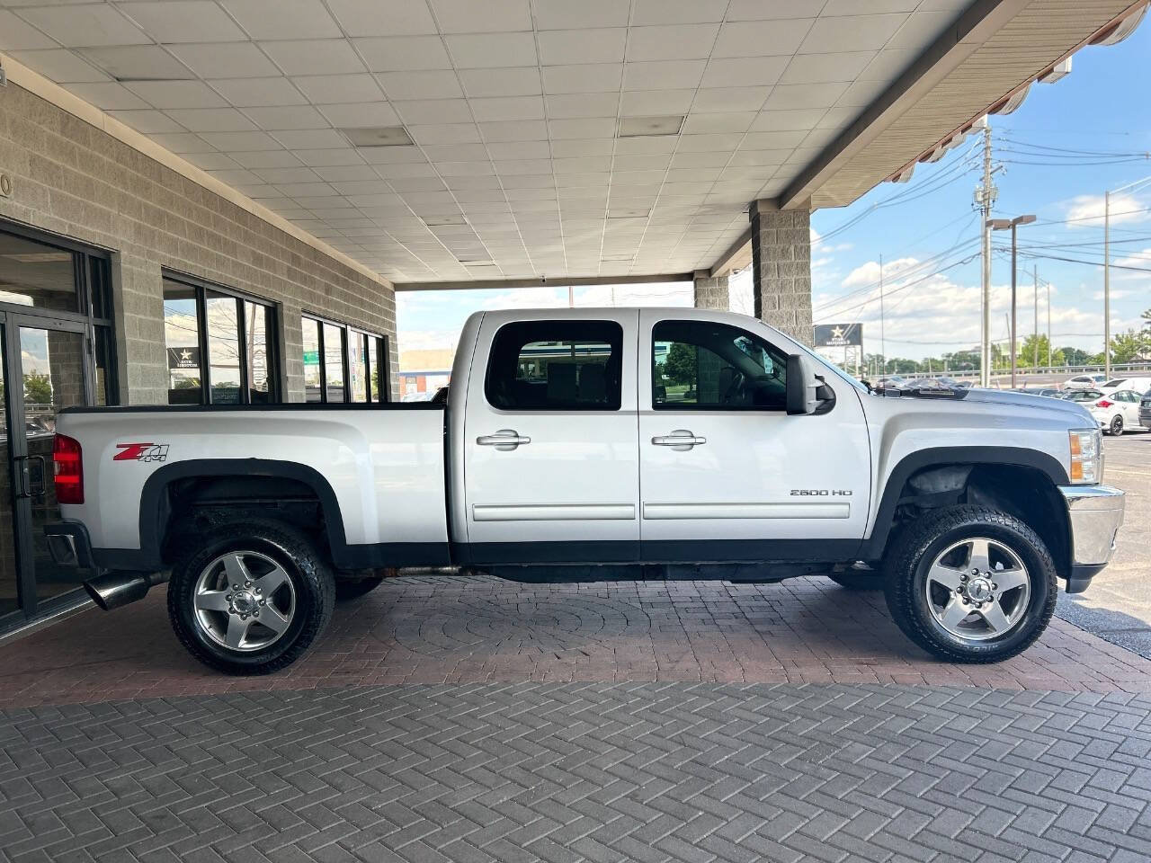 Used 2012 Chevrolet Silverado 2500 LTZ w/ LTZ Plus Package AWD/4WD image 21