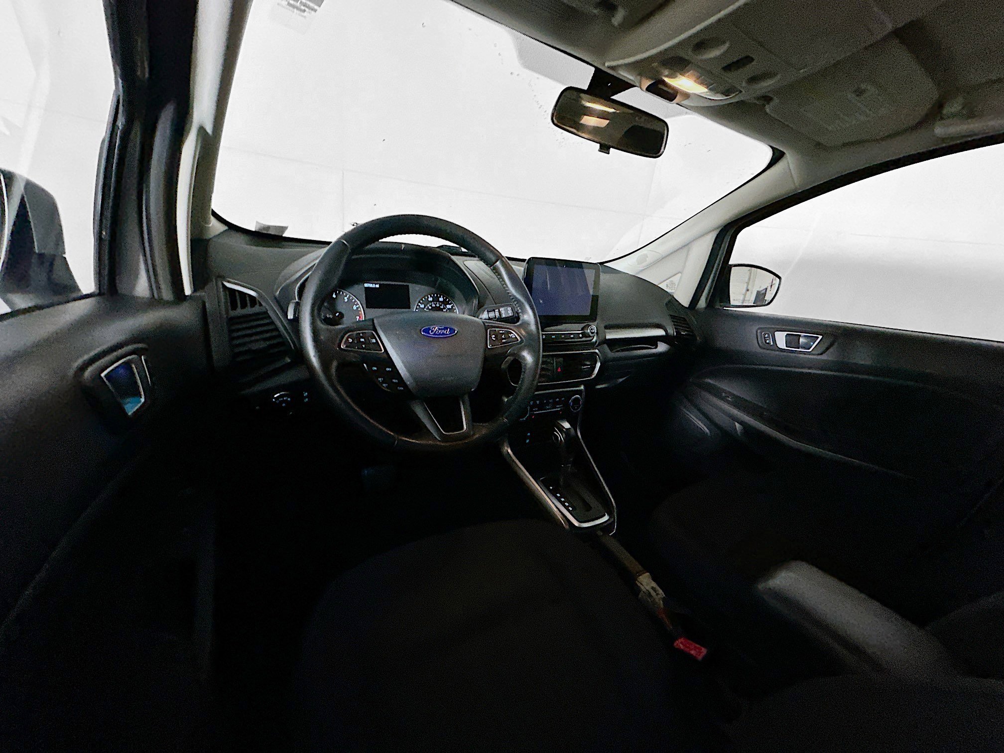 Used 2018 Ford EcoSport SE w/ SE Convenience Package image 18