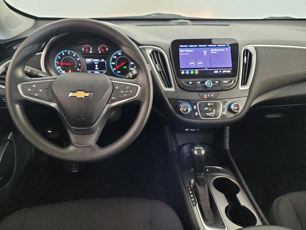 Used 2020 Chevrolet Malibu LS FWD image 22