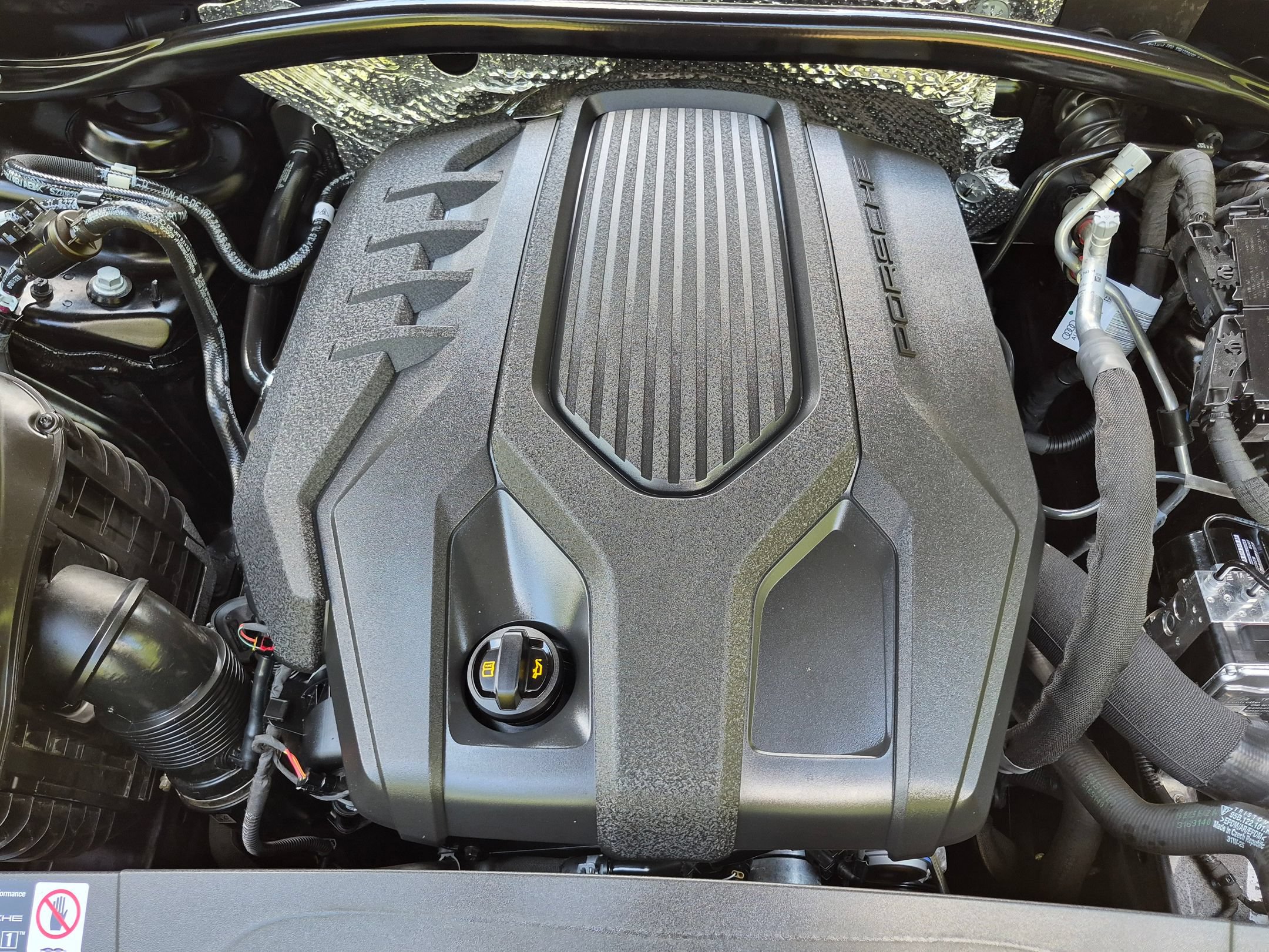 Certified 2026 Porsche Macan AWD/4WD image 35
