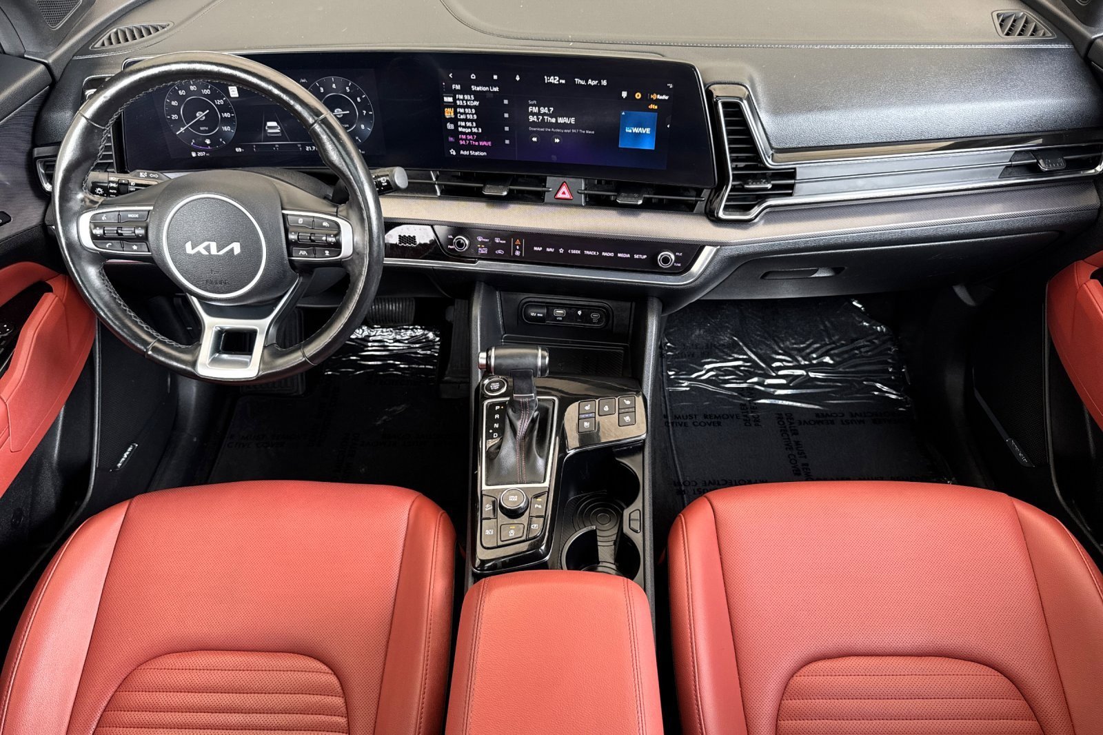 Used 2023 Kia Sportage SX image 12