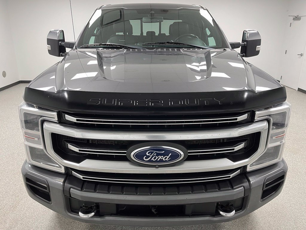 Used 2021 Ford F350 Platinum w/ FX4 Off-Road Package AWD/4WD image 3