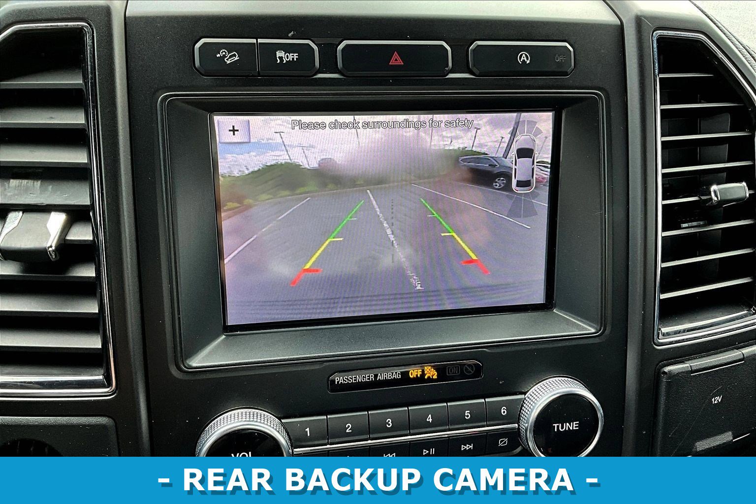 Used 2019 Ford Expedition Max Limited AWD/4WD image 14