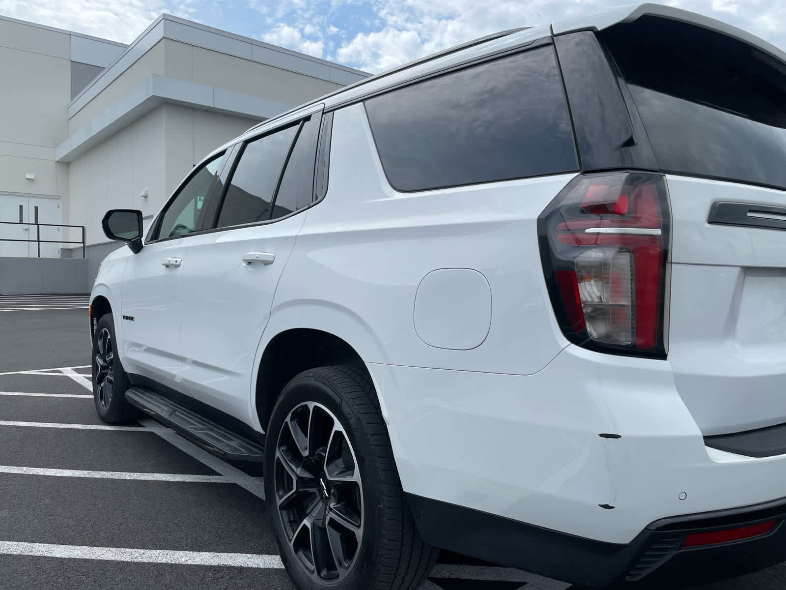 Used 2023 Chevrolet Tahoe RST image 8