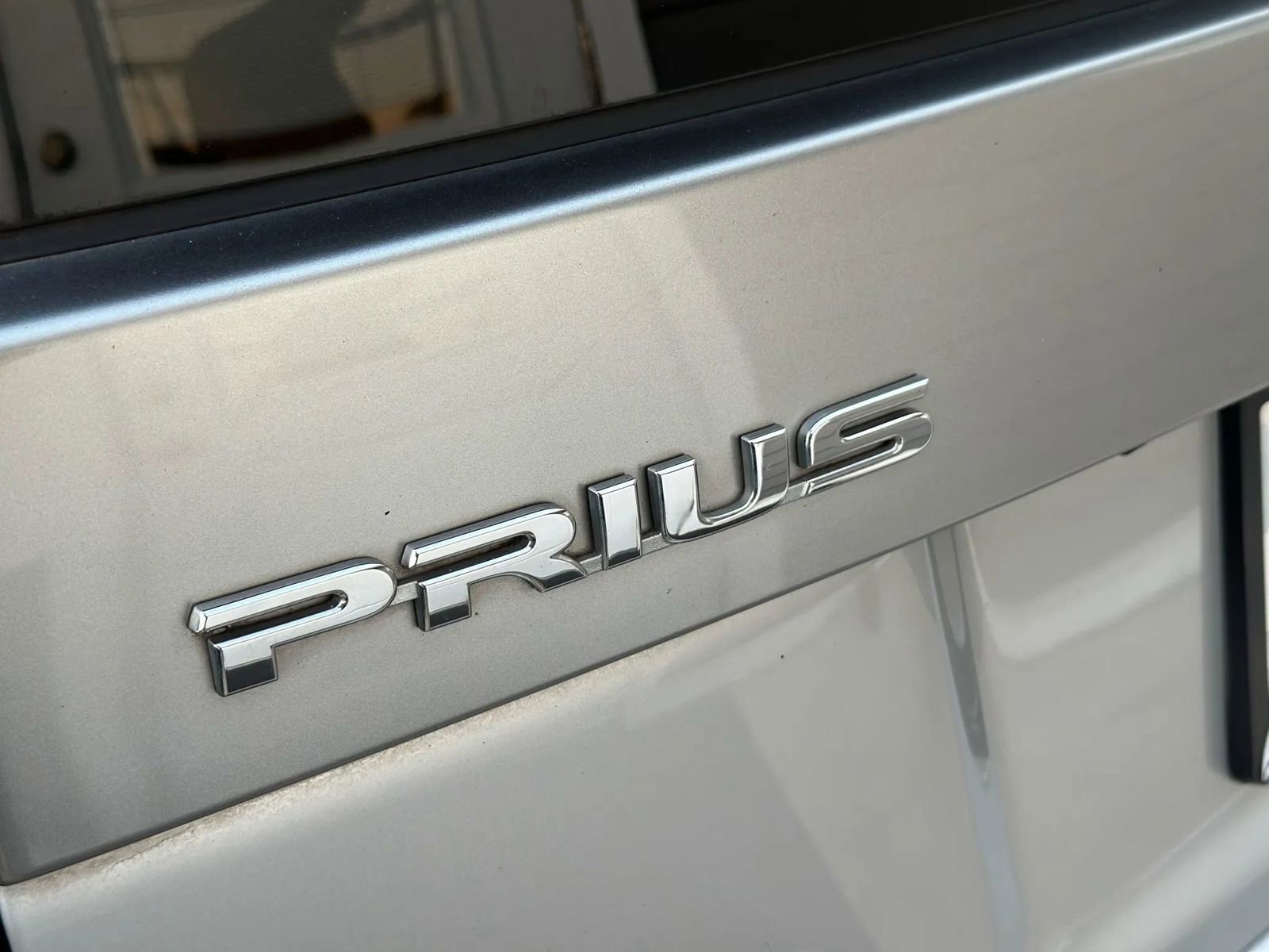 Used 2014 Toyota Prius Plug-In Hybrid image 34