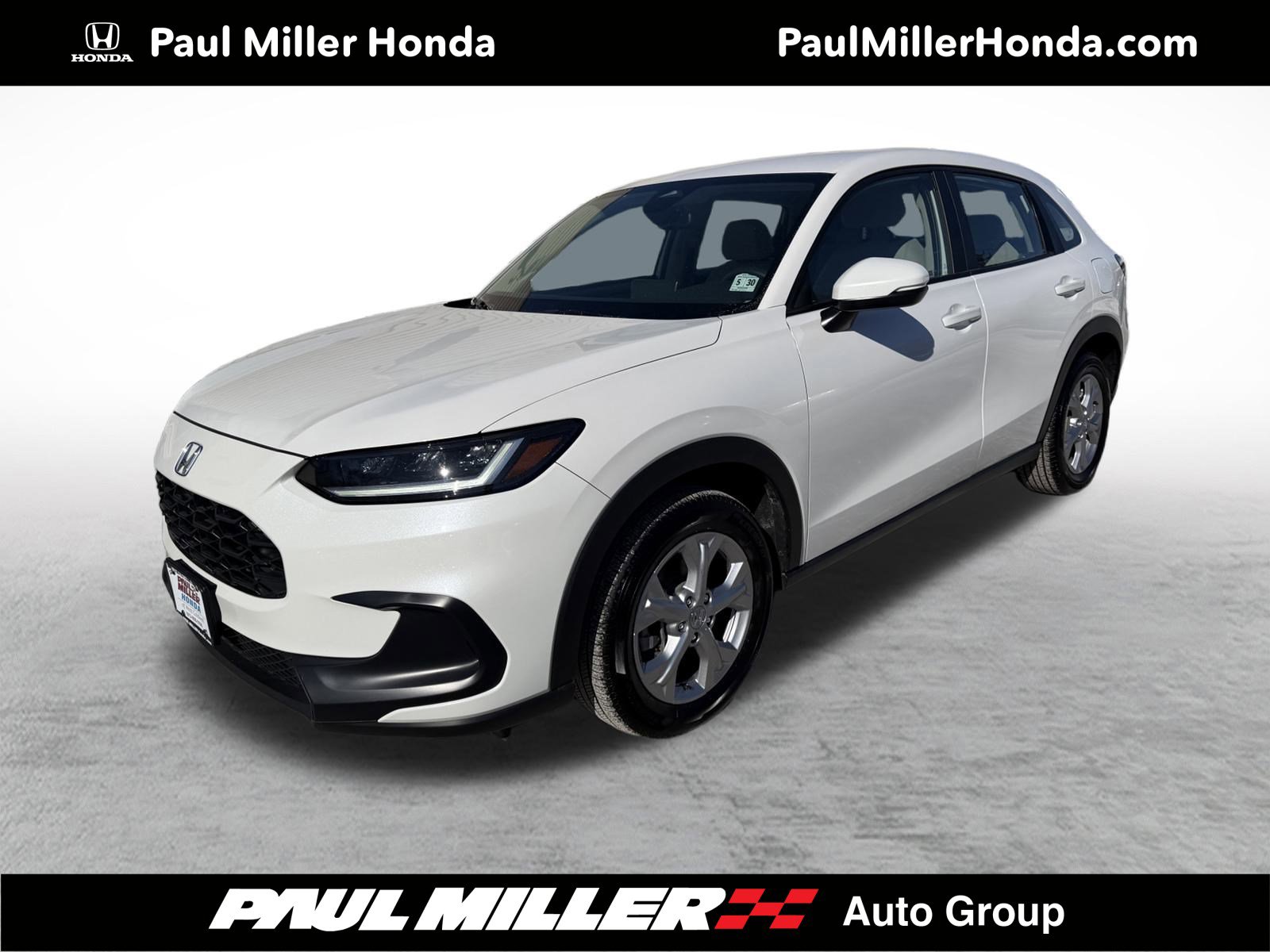 Used 2025 Honda HR-V LX image 1